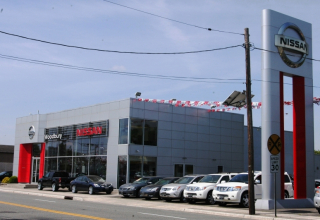 Woodbury Nissan (3)